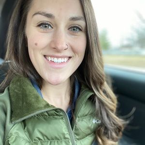 Meet your Posher, Alissa